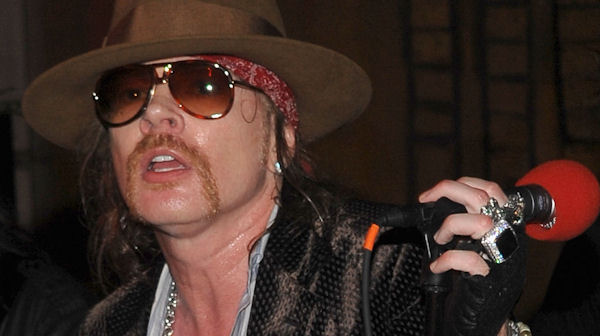 Fans anger erupts over late Guns N’ Roses shows – Channel 4 News