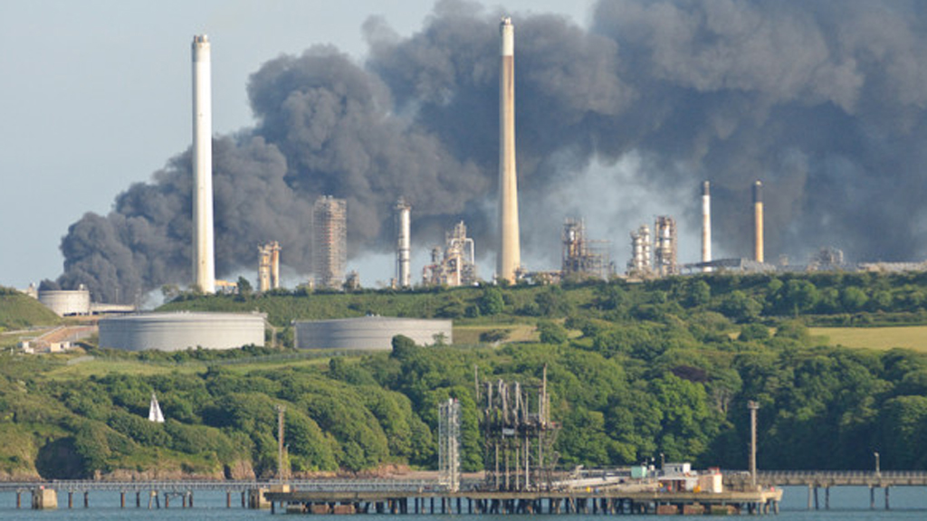 Four killed after large explosion at oil refinery in Wales