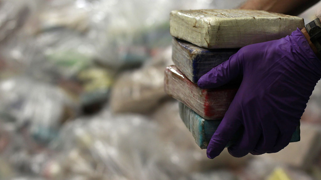 Drugs mules could avoid jail under new guidelines Channel 4 News