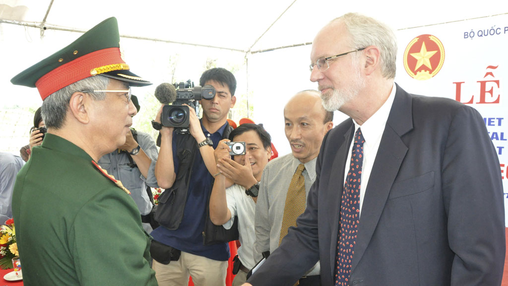US begins Agent Orange cleanup in Vietnam Channel 4 News