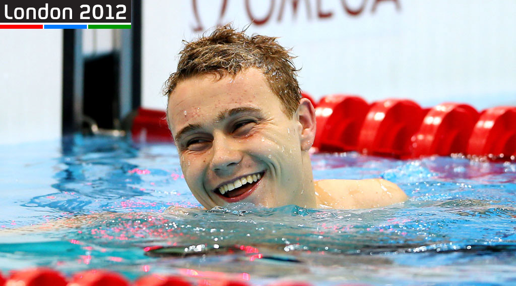 Ollie Hynd wins gold in swimming medley Channel 4 News