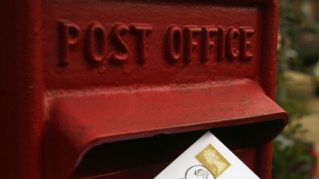 Post Office banks on current accounts – Channel 4 News