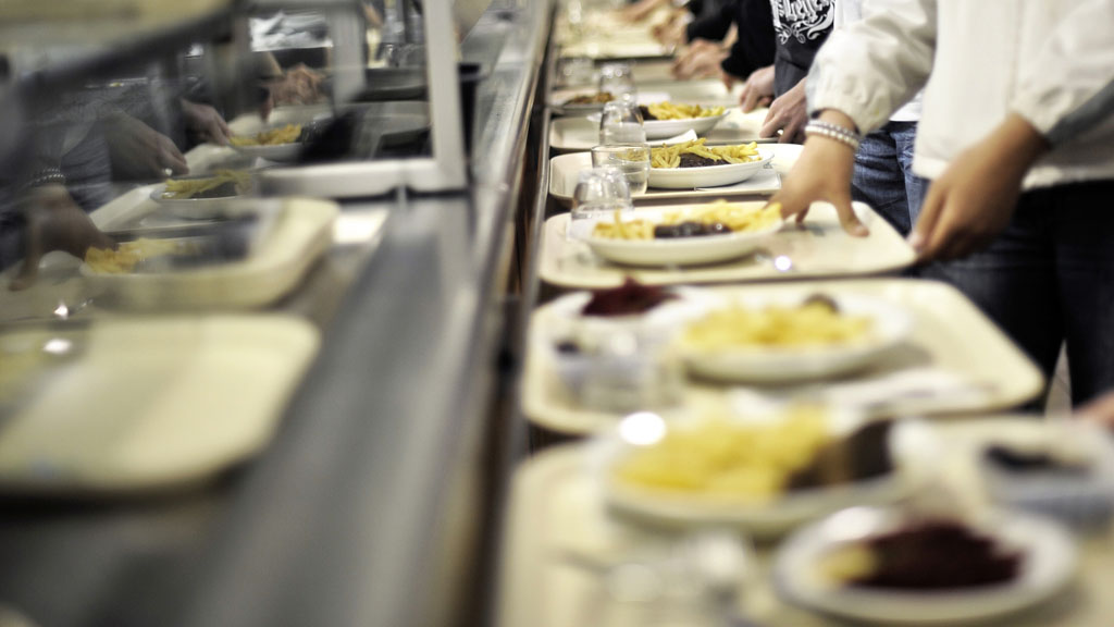 Porridge 2.0 prisoners’ software reboots jail canteen Channel 4 News