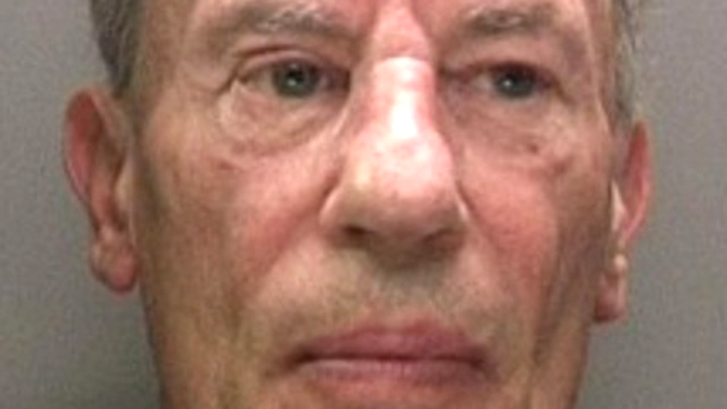 Pensioner admits firearms and bomb offences – Channel 4 News