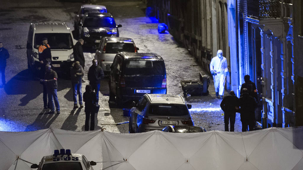 Five charged over Belgium ‘terror plot to kill police’ – Channel 4 News