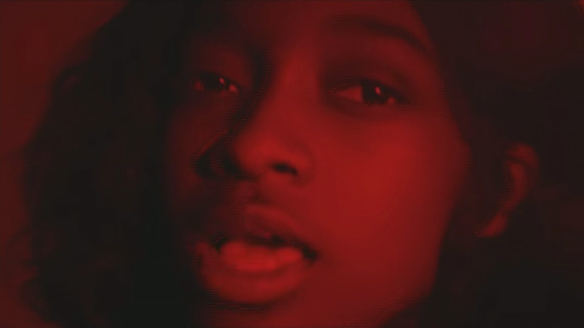 Interview: Little Simz – Channel 4 News