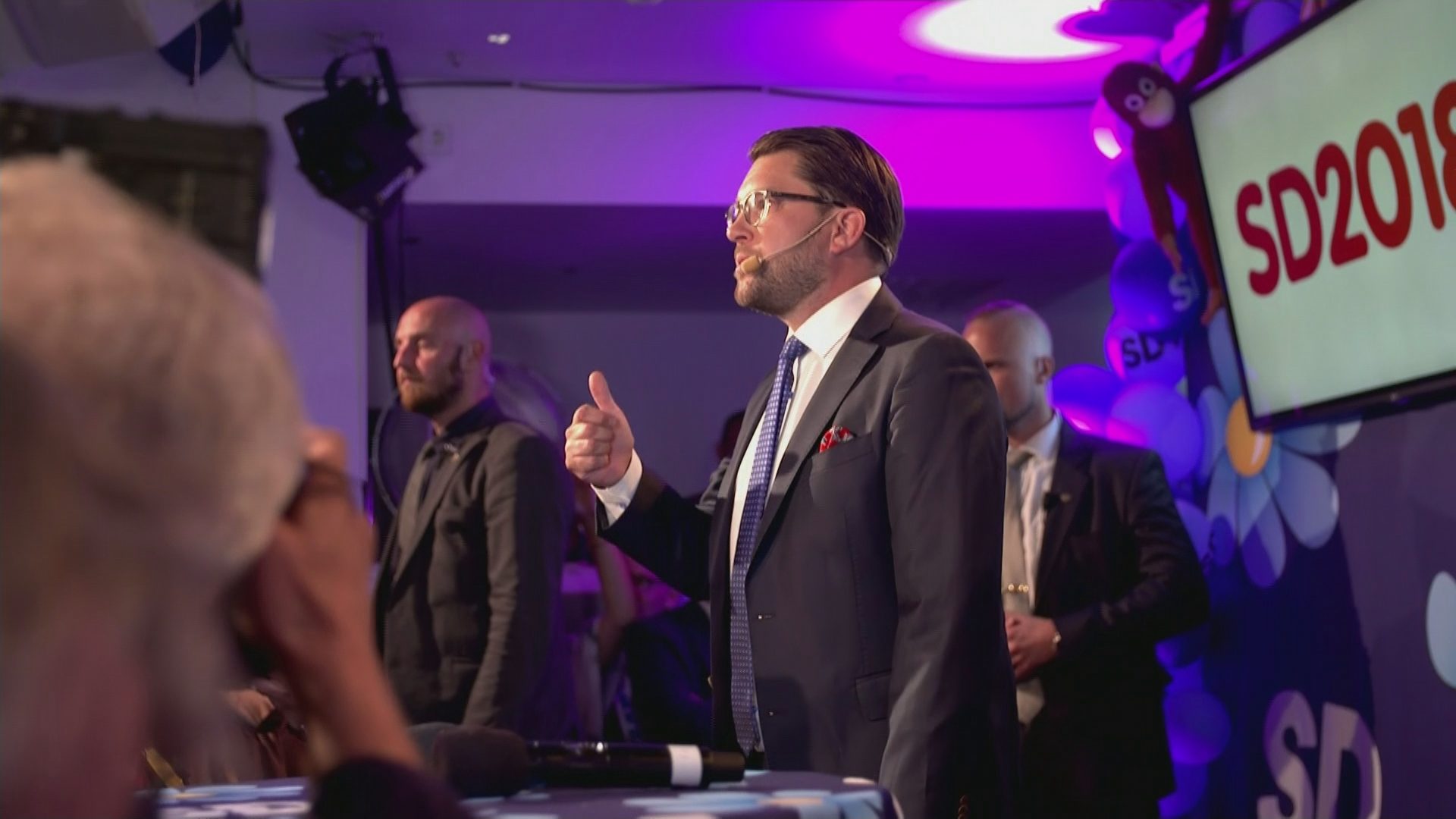 Far-right Sweden Democrats make gains in elections – Channel 4 News