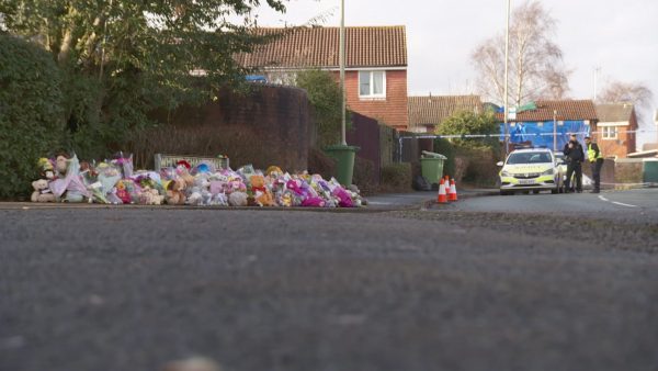 Two arrested after four children die in fire – Channel 4 News