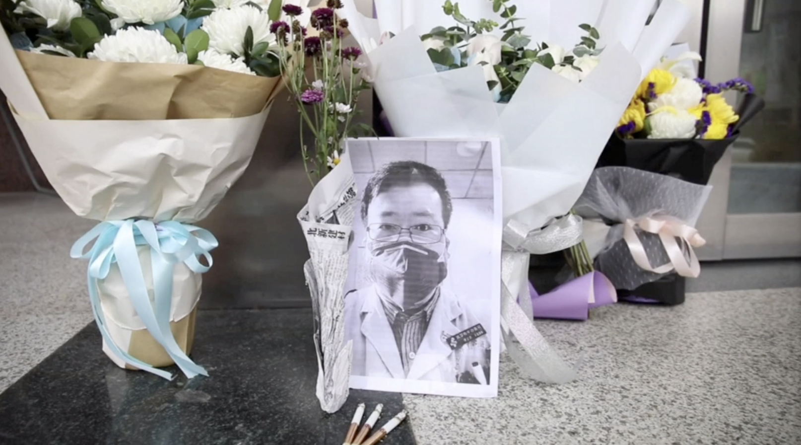 Anger in China after coronavirus whistleblower doctor dies from disease ...