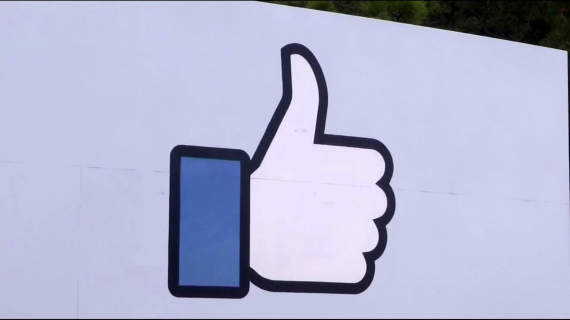 Trump Facebook ban upheld by Oversight Board – for now – Channel 4 News
