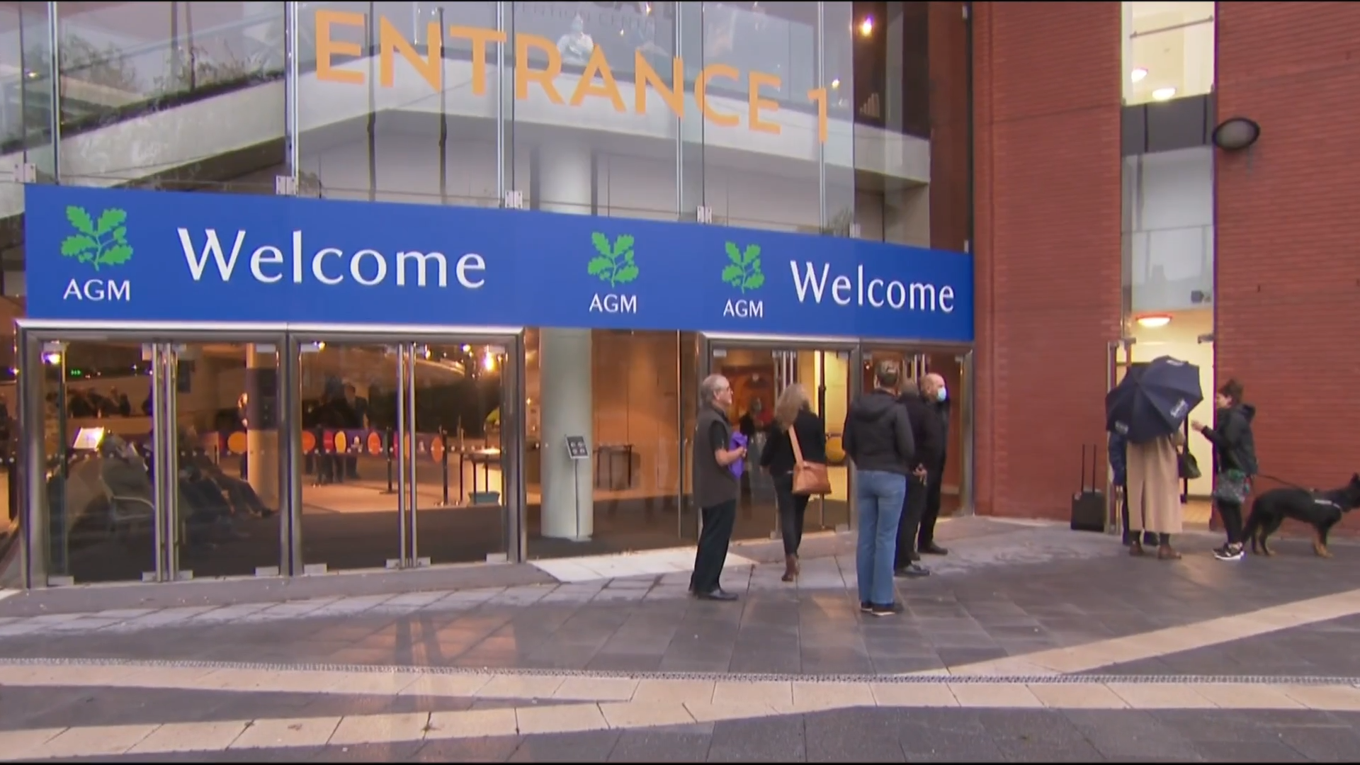 ’Woke wars’ inside the National Trust? Channel 4 News