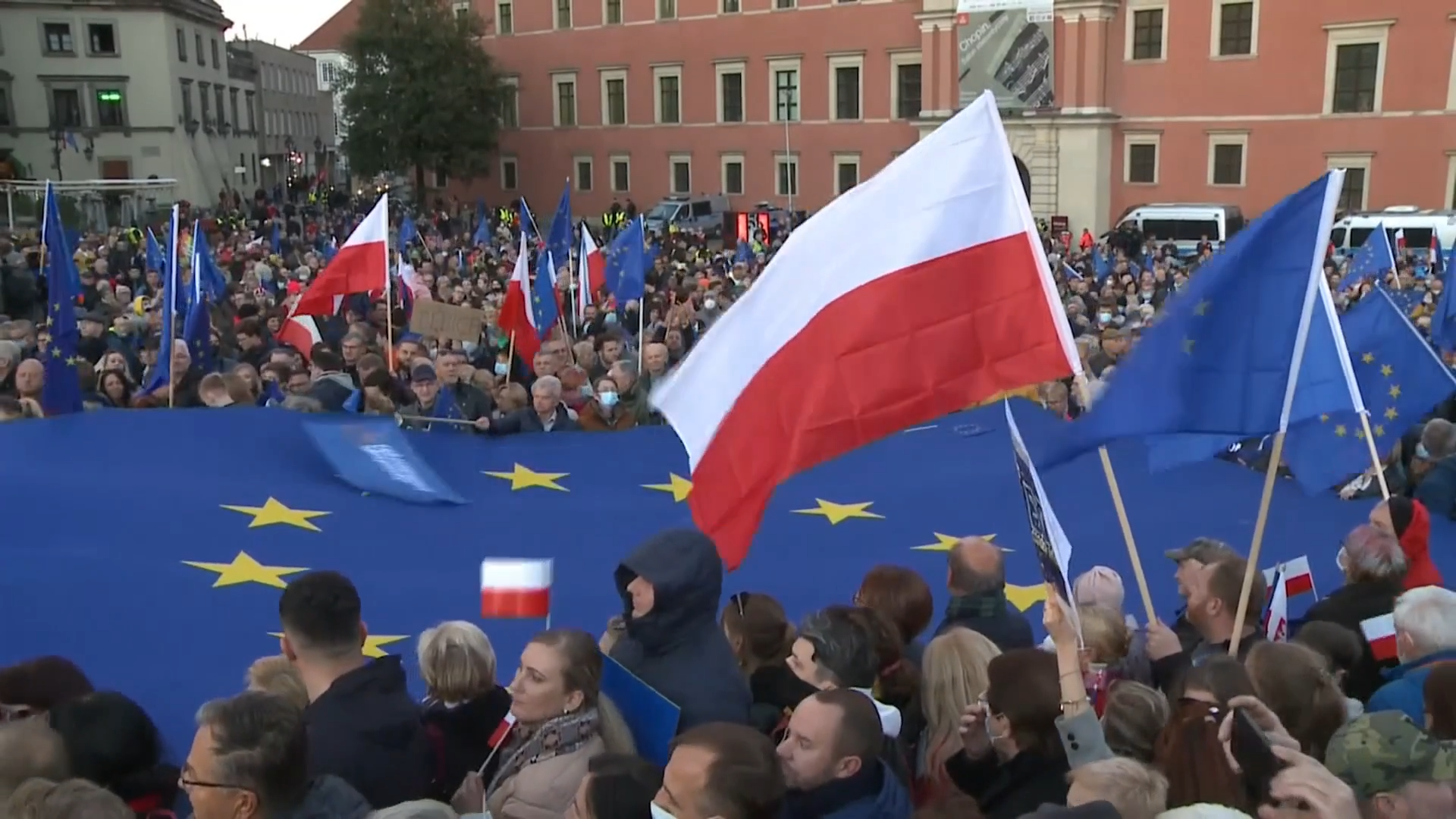 EU ‘blackmail’ won’t work says Polish PM amid human rights row ...