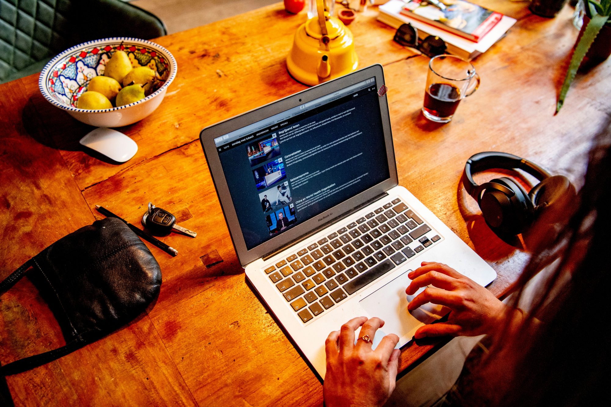 FactCheck: does working from home really add hundreds to monthly energy bills? - Vimarsana News