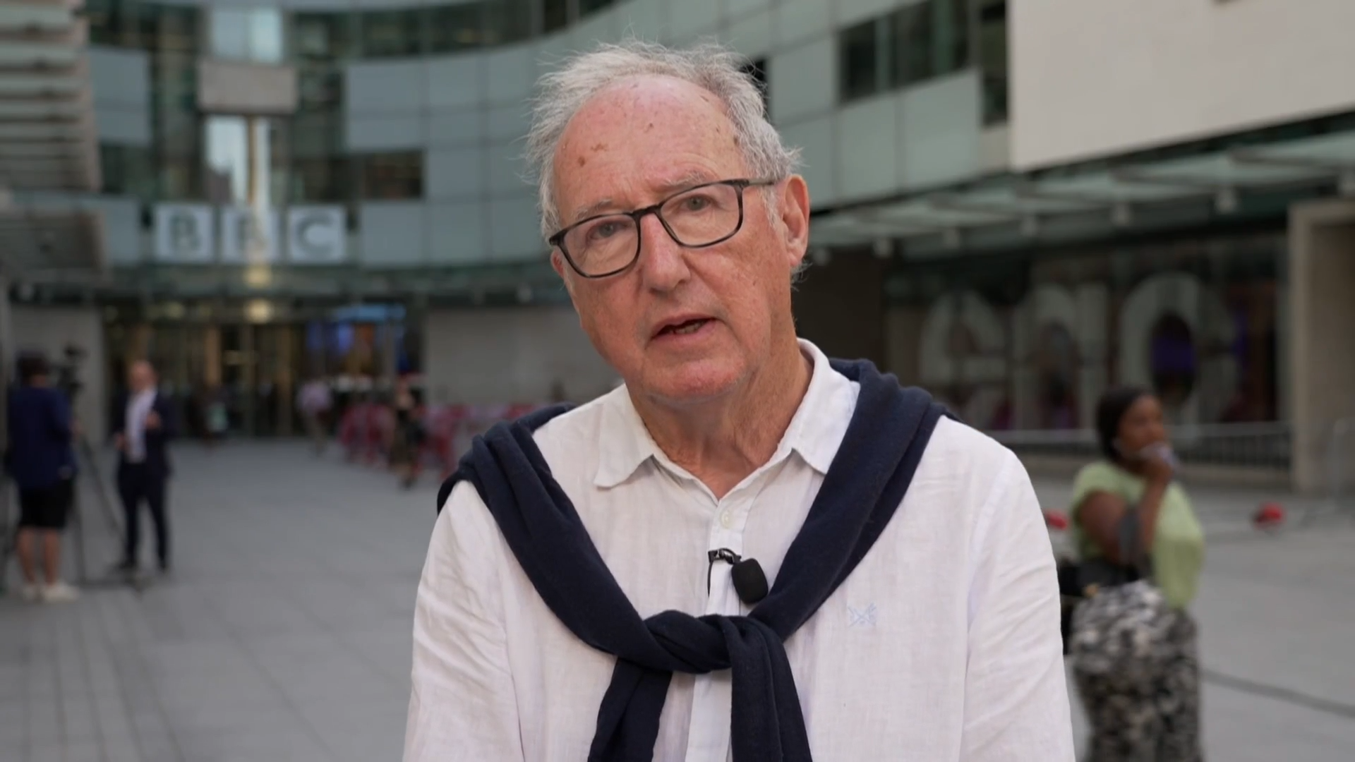 The Sun must answer for BBC 'scandal' coverage, says Beeb Watch host – Channel 4 News - Vimarsana News
