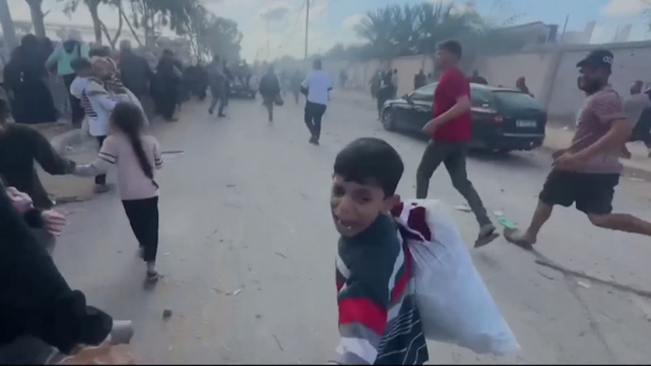 UN school reportedly bombed in Gaza – as hostage families march in ...