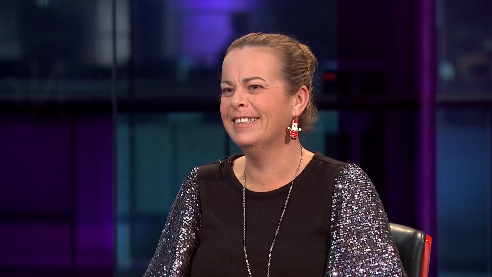 'Sign language gives me my humanity', BSL user and deputy head teacher, Catherine Drew on the importance of learning it – Channel 4 News - Vimarsana News