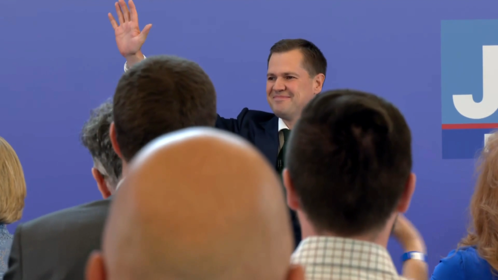 Jenrick sparks outrage after urging arrest of people shouting ‘Allahu ...