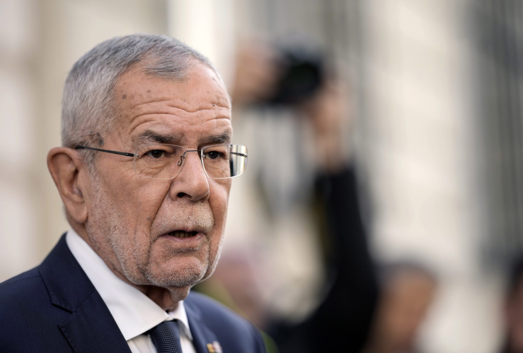 Österreichischer Präsident weist trotz Wahlsieg die extreme Rechte zurück