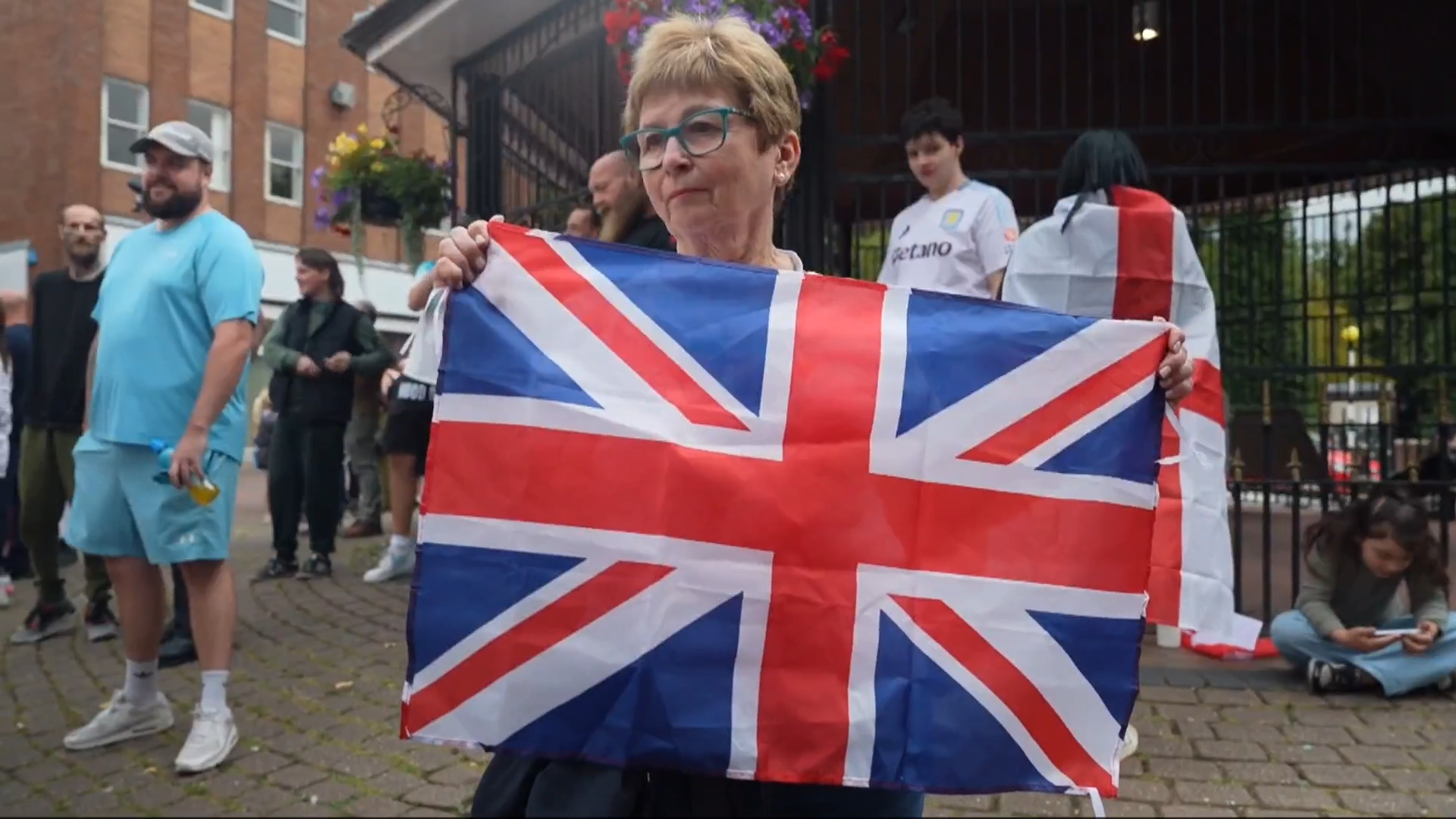 Government plans to fast-track removal of failed asylum seekers ...
