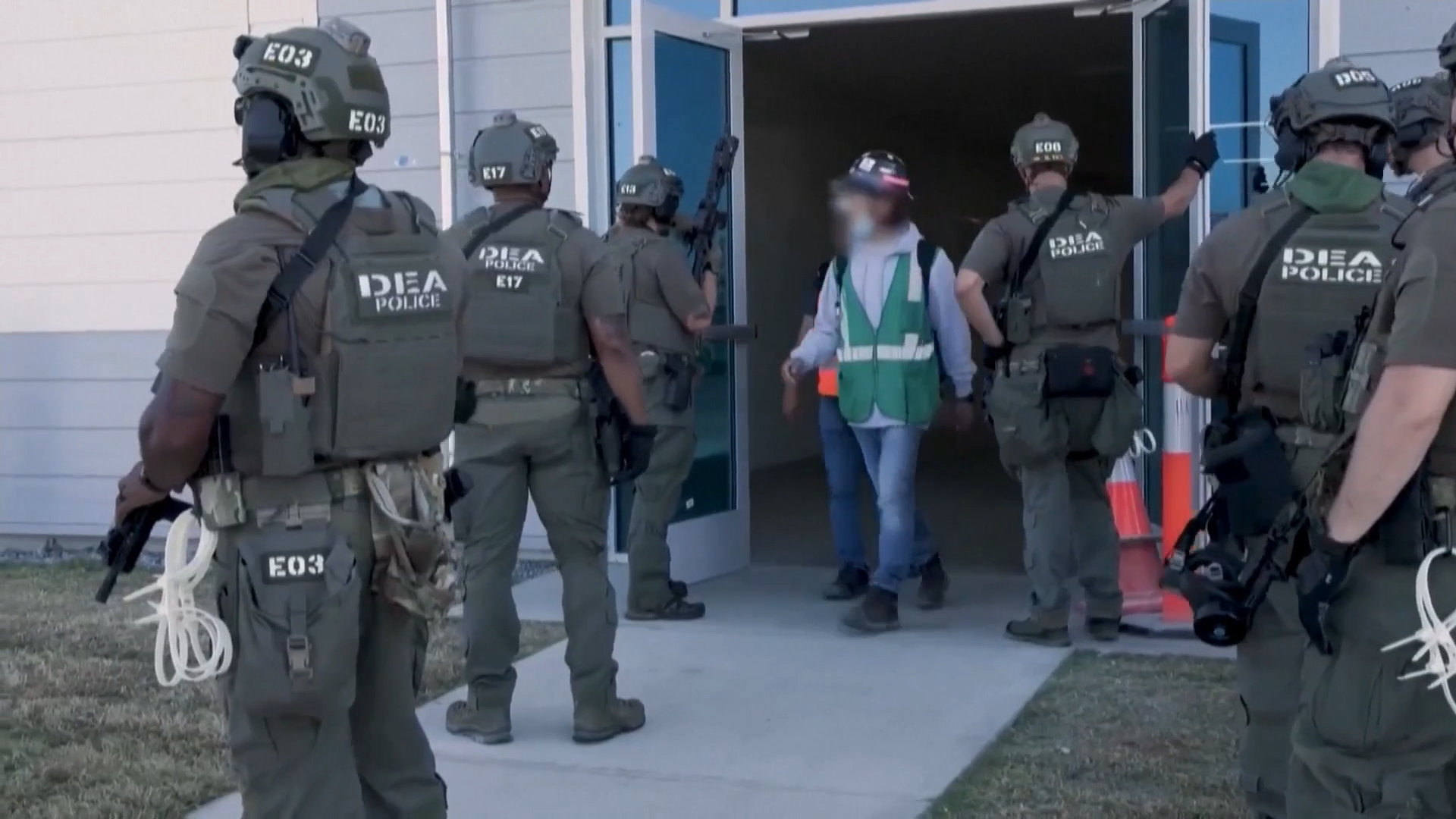 Hundreds of South Koreans detained in ICE raid at Hyundai factory ...