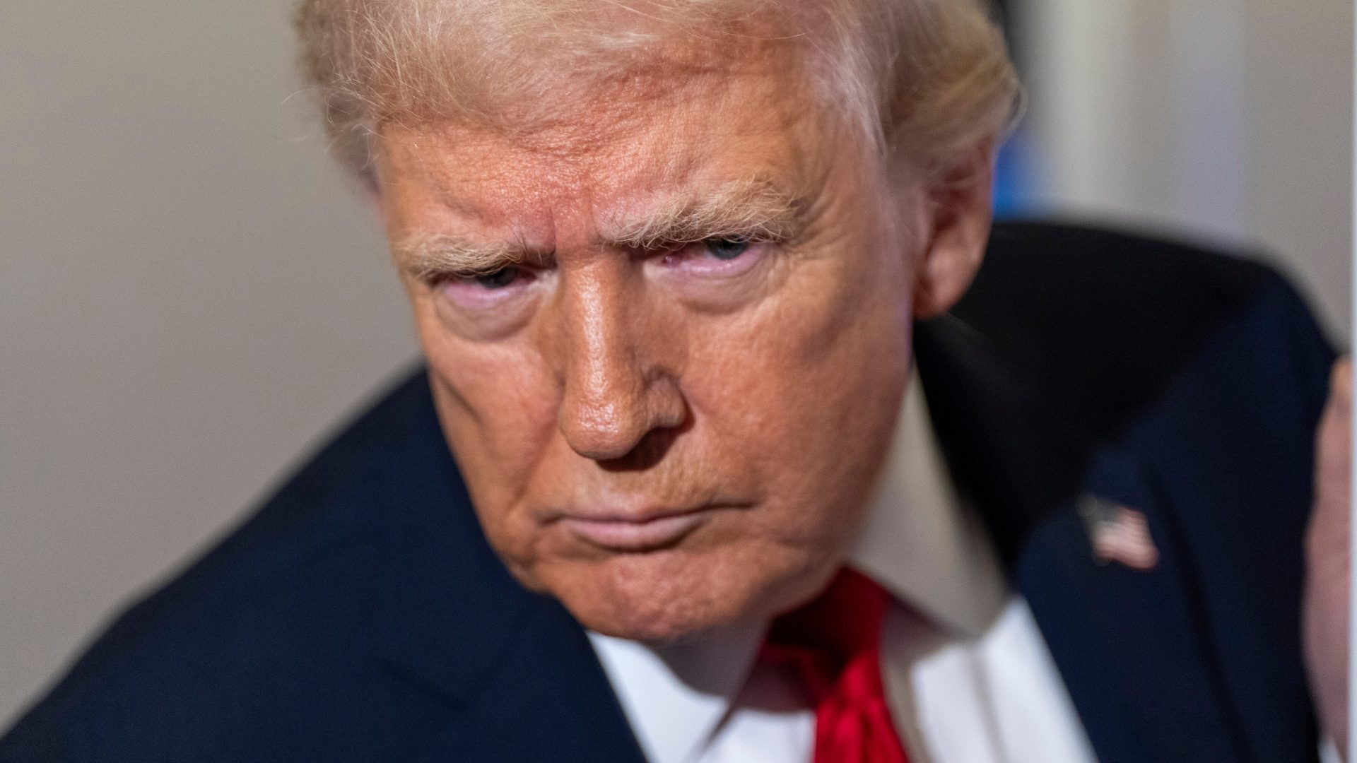 Trump defends envoy Steve Witkoff after leaked phone call