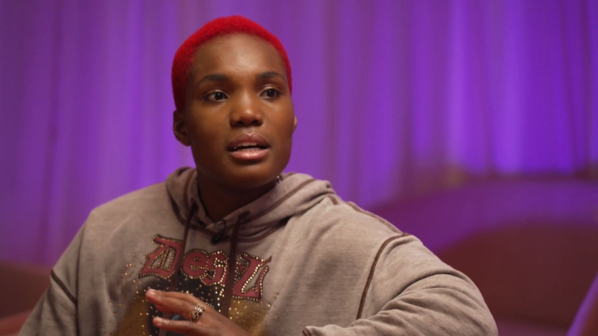 Arlo Parks interviewed on Channel 4