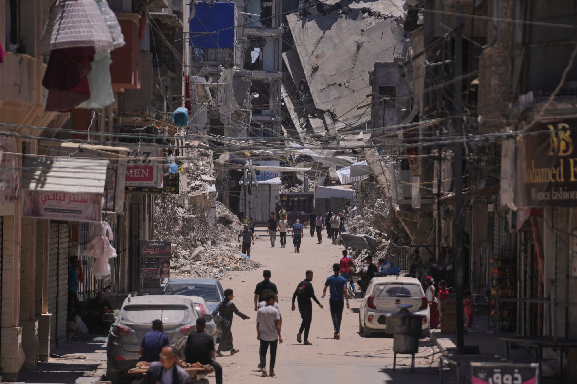 Netanyahu tells Israeli army to take control of 70% of Gaza