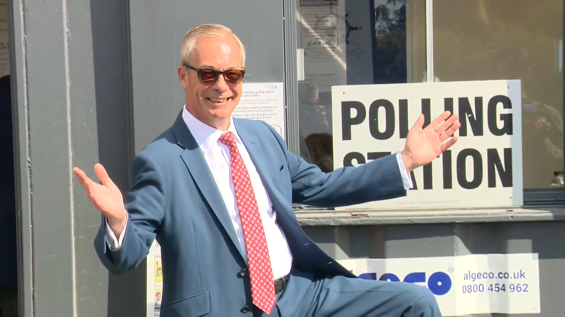 Nigel Farage investigated over £5million gift from crypto billionaire