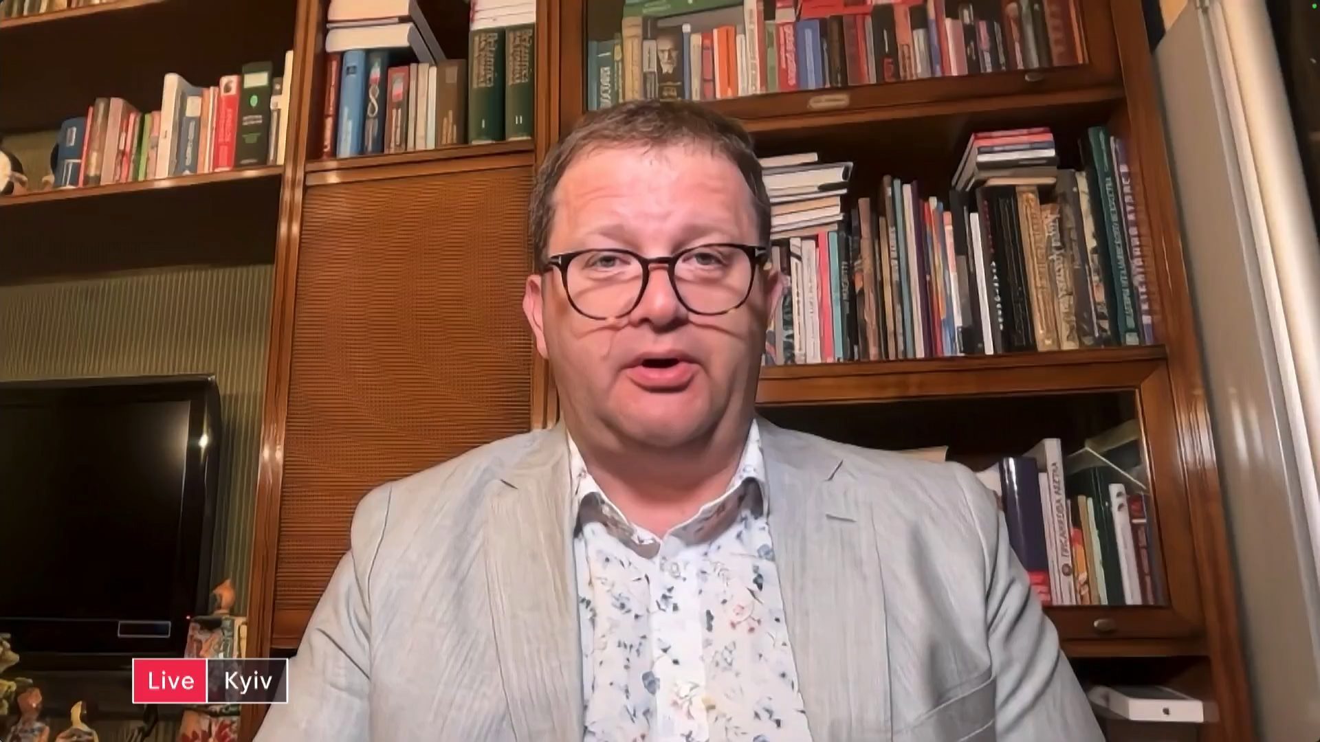 Mykhailo Fedorov calls for wartime elections in Ukraine; pressure for democratic renewal grows amid governance crisis.