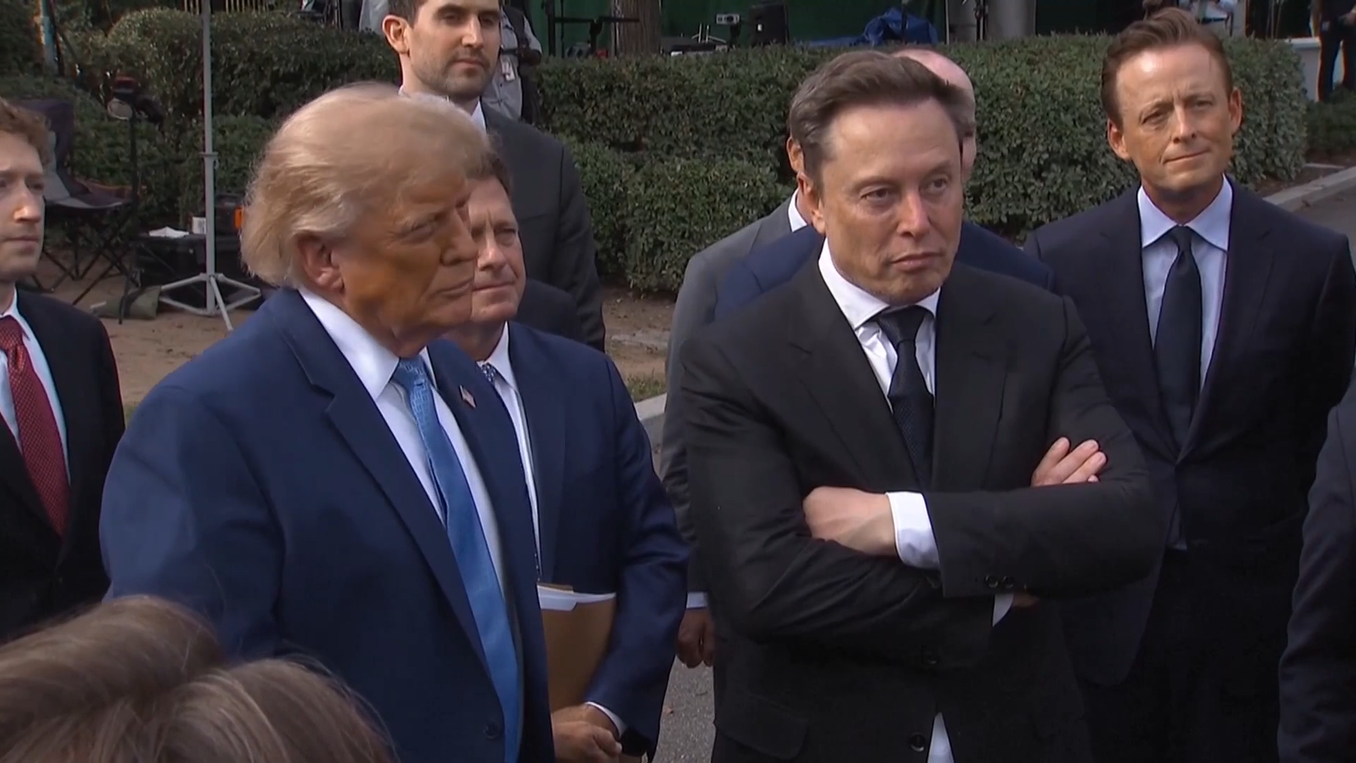 Trump signs ‘morally binding’ AI safety agreement with US tech bosses